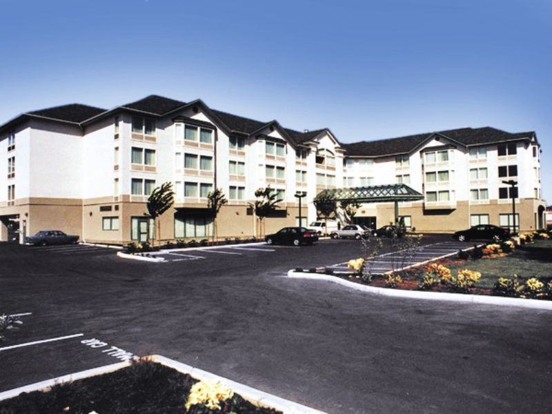 Sandman Hotel Victoria Exterior foto